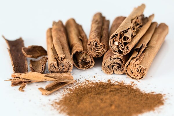 Canela y Jengibre: Bebida Casera para Acompañar una Alimentación Saludable y el Control del Peso